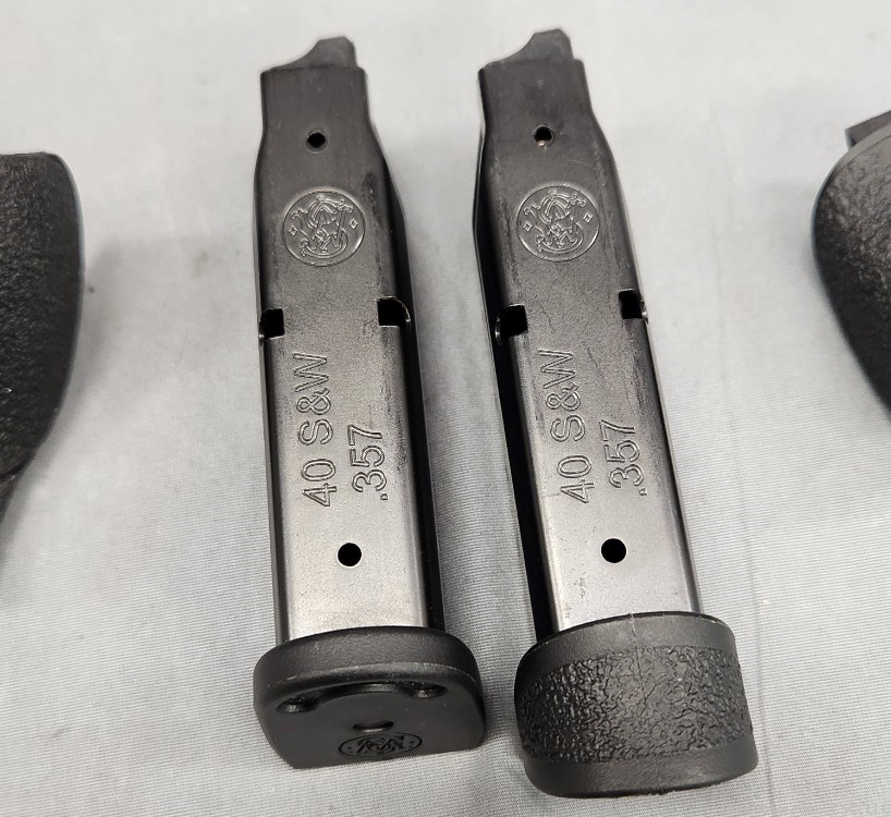 Two Smith & Wesson M&P40c magazines 10rds each with backstraps-img-3