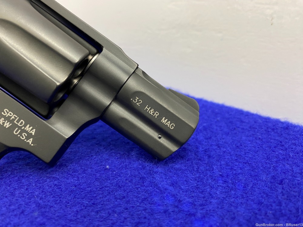 Smith Wesson 432PD .32 H&R Mag Blk *LIGHTWEIGHT HIGH PERFORMANCE SIDEARM*-img-26