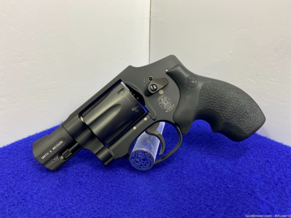 Smith Wesson 432PD .32 H&R Mag Blk *LIGHTWEIGHT HIGH PERFORMANCE SIDEARM*-img-4