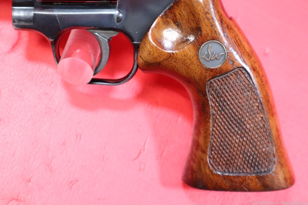 Dan Wesson 357mag 15-2 8" 357 Magnum PENNY START No Reserve-img-2