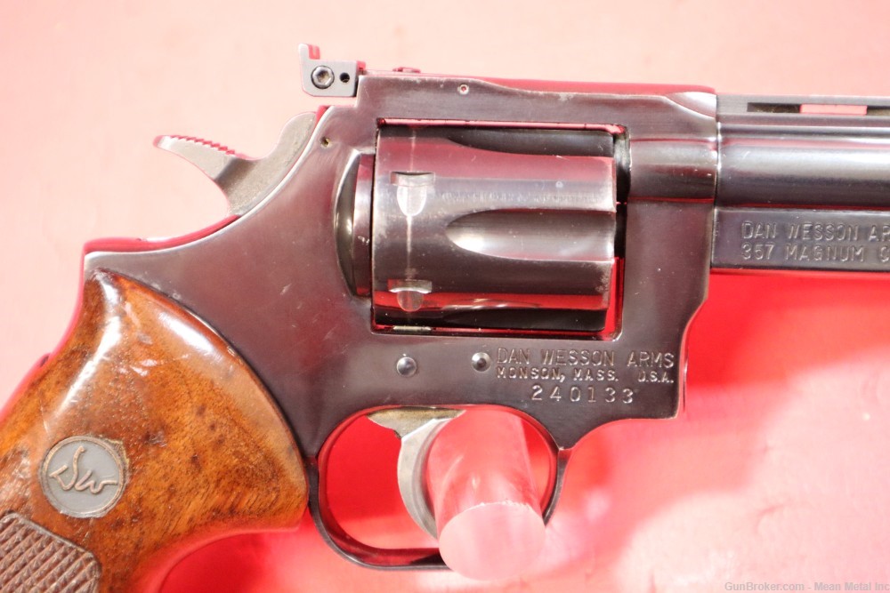 Dan Wesson 357mag 15-2 8" 357 Magnum PENNY START No Reserve-img-18