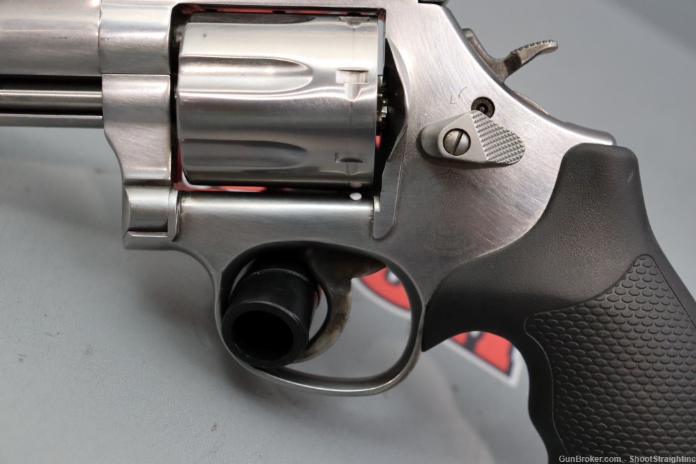 Smith & Wesson Model 686-6 (7-Shot) .357 Mag 4" w/Box -img-6