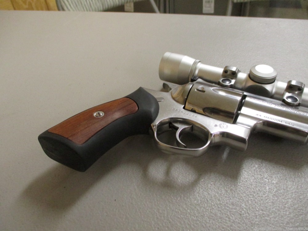 Ruger Super Redhawk .44 Magnum - 7.5" bbl - Weaver Classic H2 2x28mm scope-img-11