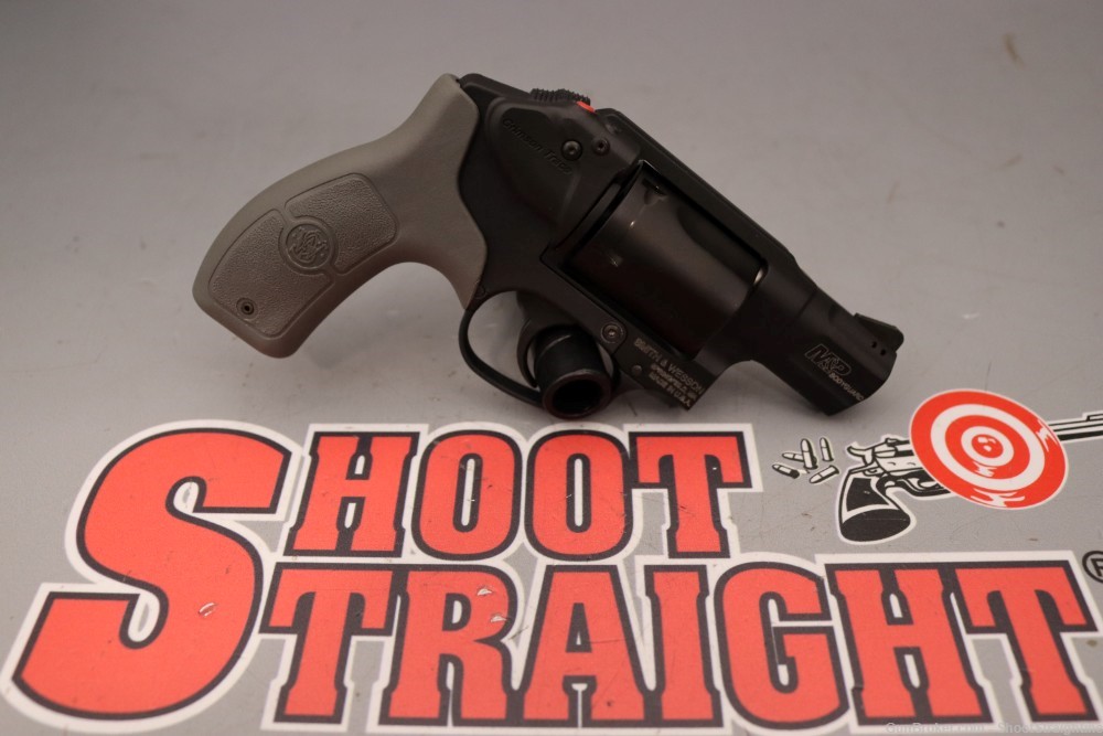 Smith & Wesson Bodyguard 38 1.875"bbl .38 SPL+P w/Box-img-3
