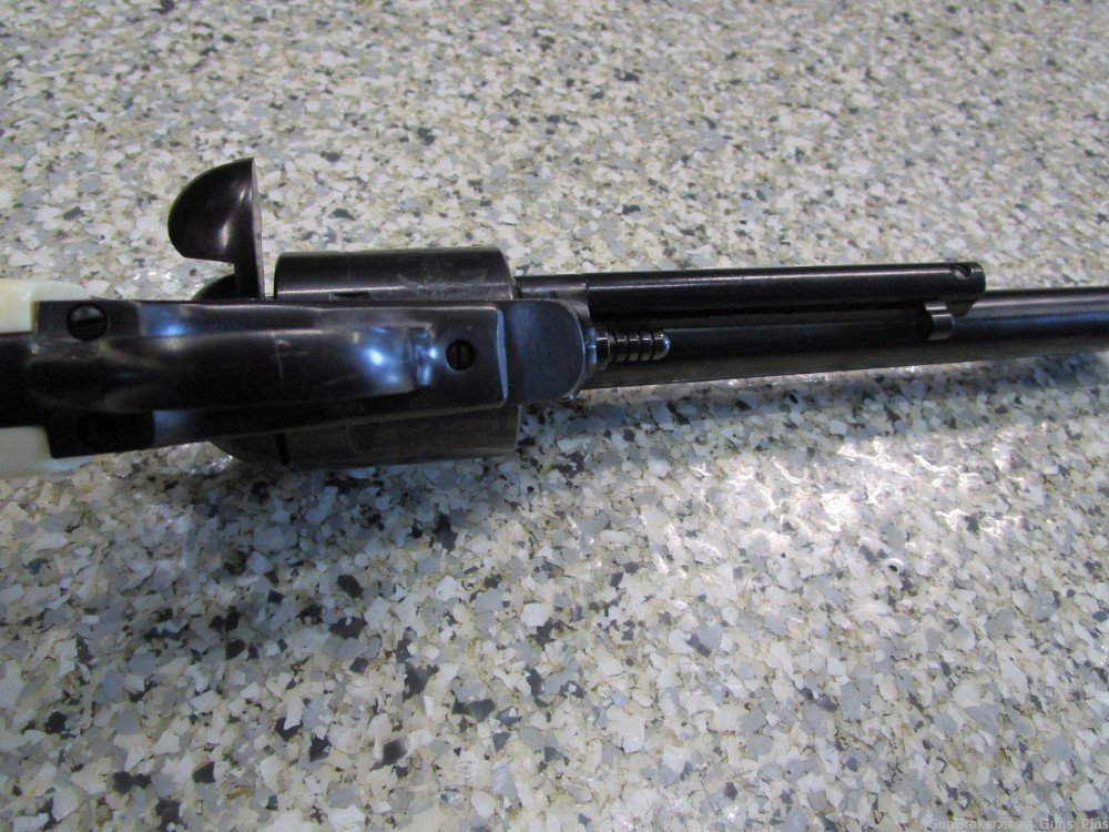 Ruger New Model Blackhawk Bisley 45 Colt with original box-img-8