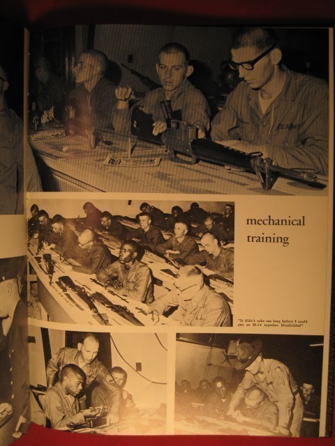 US Army Basic Training 1969 Fort Leonard Wood Manual Book USA-img-2