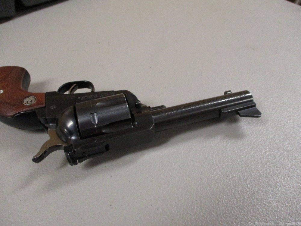 Ruger Blackhawk .45 Long Colt - 4.5" barrel - with case-img-13