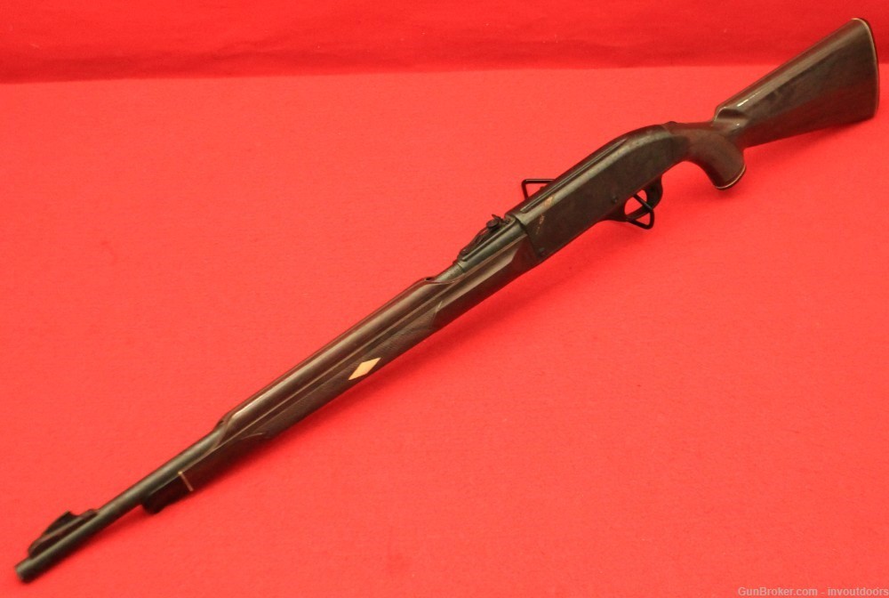 Remington Nylon 66 Autoloader .22 LR 19 5/8" barrel rifle.-img-4