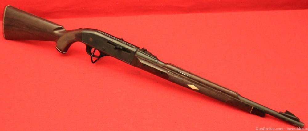 Remington Nylon 66 Autoloader .22 LR 19 5/8" barrel rifle.-img-0
