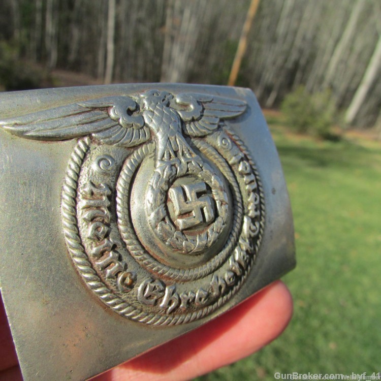 GERMAN WWII SS EM/NCO's BELT BUCKLE EARLY PATTERN NICKEL FINISH (VERY RARE)-img-3
