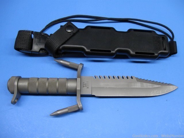 US BUCKMASTER MODEL 184 SURVIVAL KNIFE WITH ORIGINAL SCABBARD (EXCELLENT)-img-0