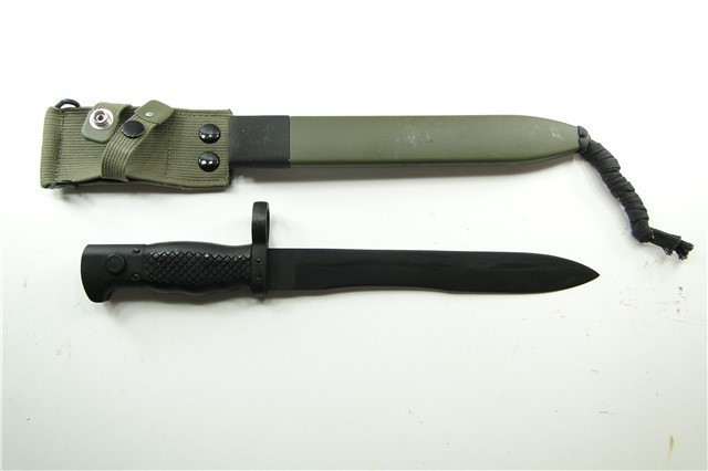 CETME 91 BAYONET WITH SCABBARD-img-1