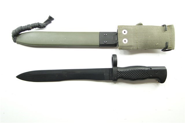 CETME 91 BAYONET WITH SCABBARD-img-2