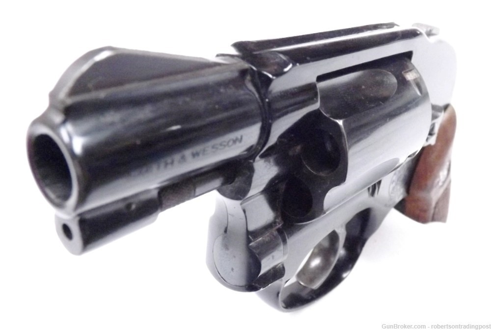 Smith & Wesson .38 Bodyguard 38-2 Airweight 2” Snub 1993 VG S&W Revolver-img-1