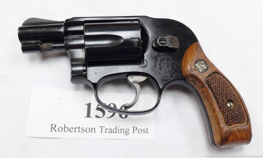 Smith & Wesson .38 Bodyguard 38-2 Airweight 2” Snub 1993 VG S&W Revolver-img-0