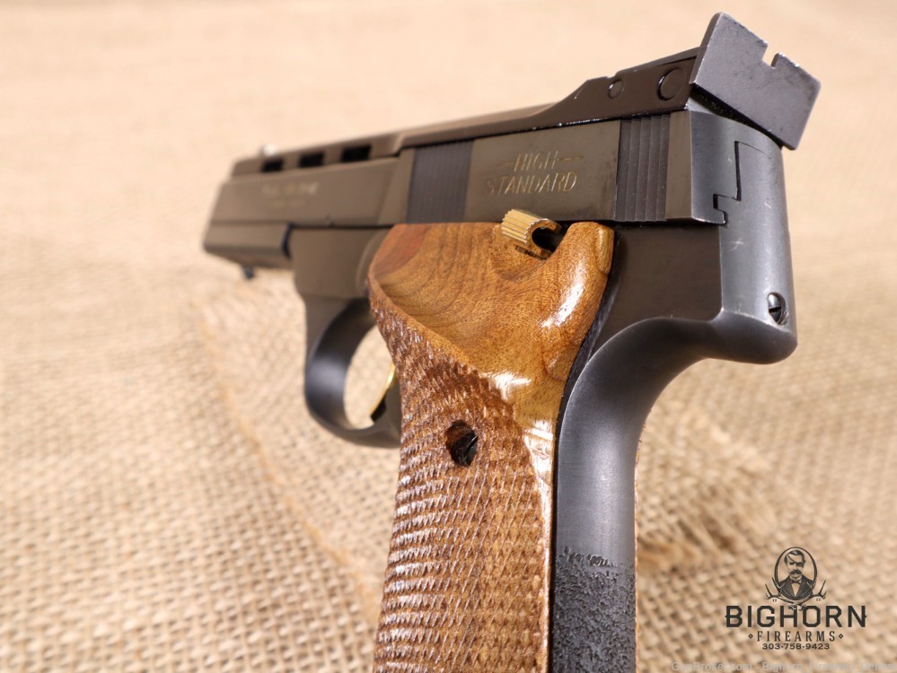 High Standard, The Victor, .22LR, Semi-Auto Target Pistol w/Factory Weight-img-29