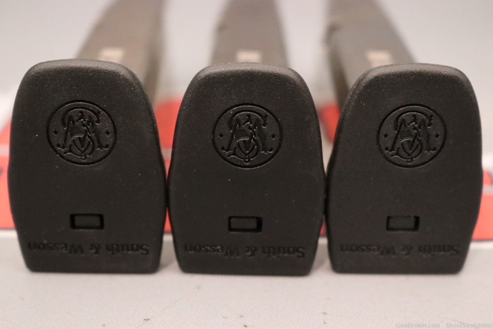 Lot O' Three (3) Smith & Wesson SD40, SD40VE 14rd .40 S&W  Mags (OEM)-img-2