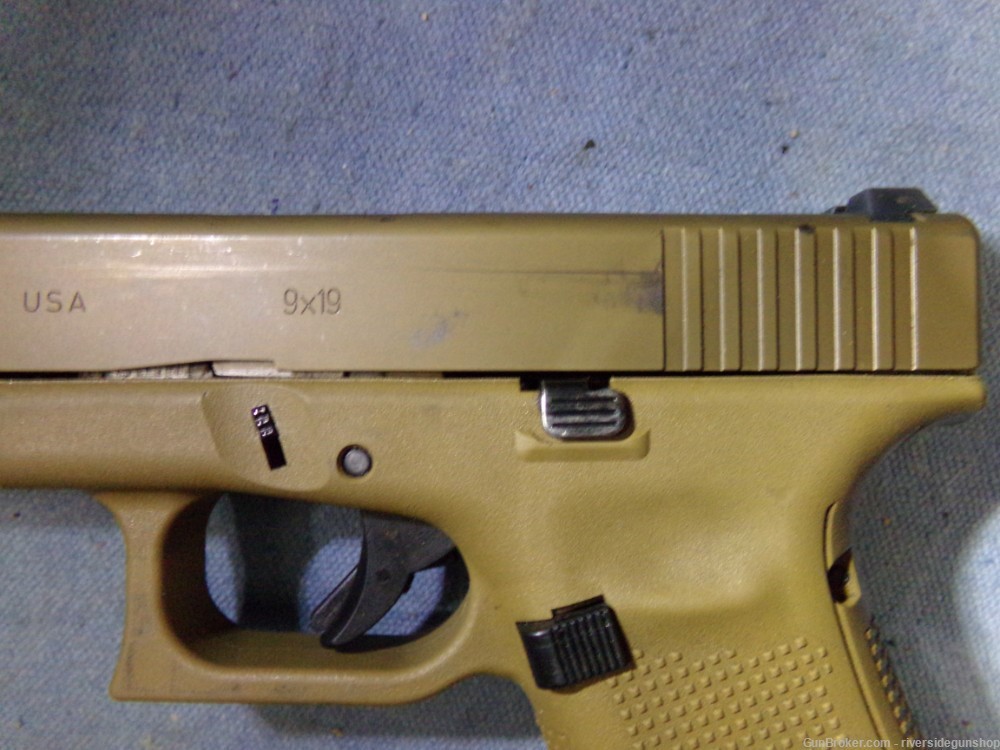 Glock 19x, 9mm w/ 3 mags -img-6