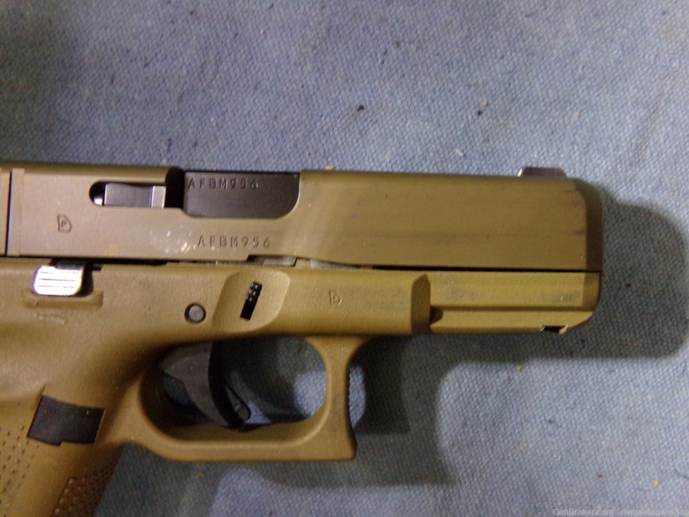 Glock 19x, 9mm w/ 3 mags -img-8