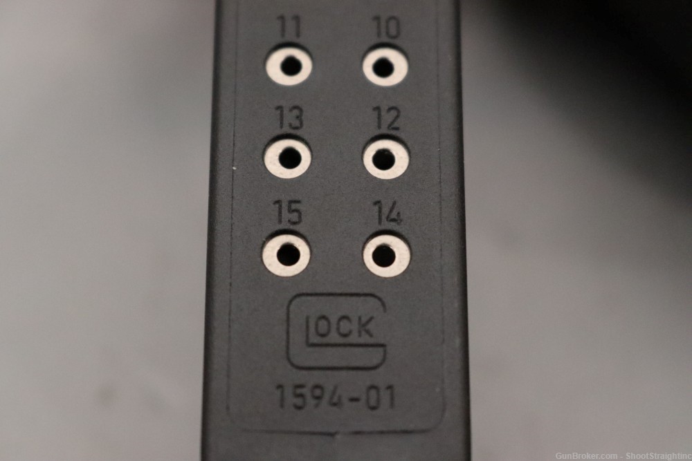Glock 19 GEN5 9mm 4.01" w/ Box - NEW --img-37