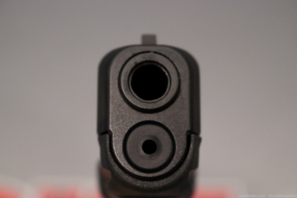 Glock 19 GEN5 9mm 4.01" w/ Box - NEW --img-16