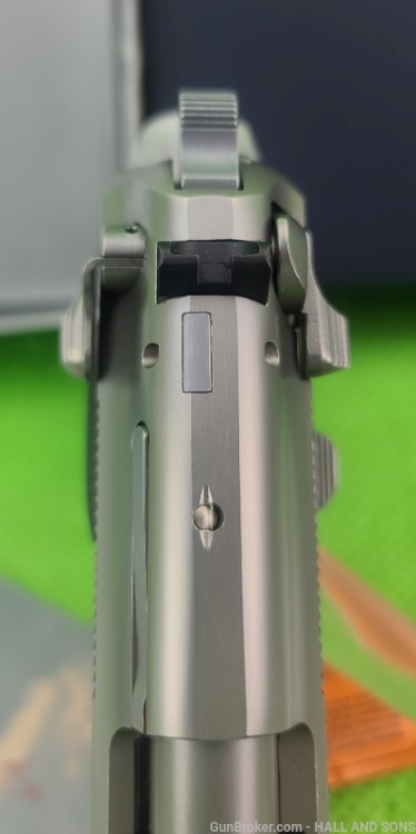 Beretta 92FS * INOX * 9mm STAINLESS * THE GHOST * Born 1993 3-Dot RUB-img-24