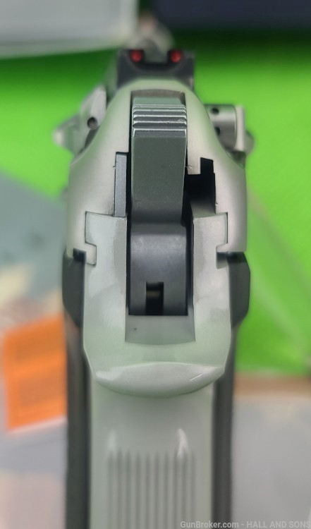 Beretta 92FS * INOX * 9mm STAINLESS * THE GHOST * Born 1993 3-Dot RUB-img-22
