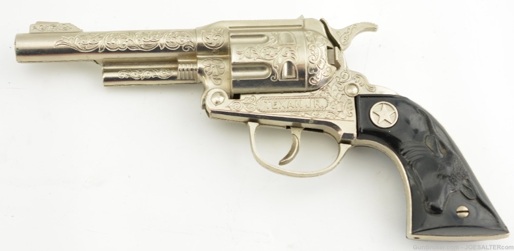 Vintage Hubley Texas Jr./Marshal Two Gun Set w/Holster-img-2