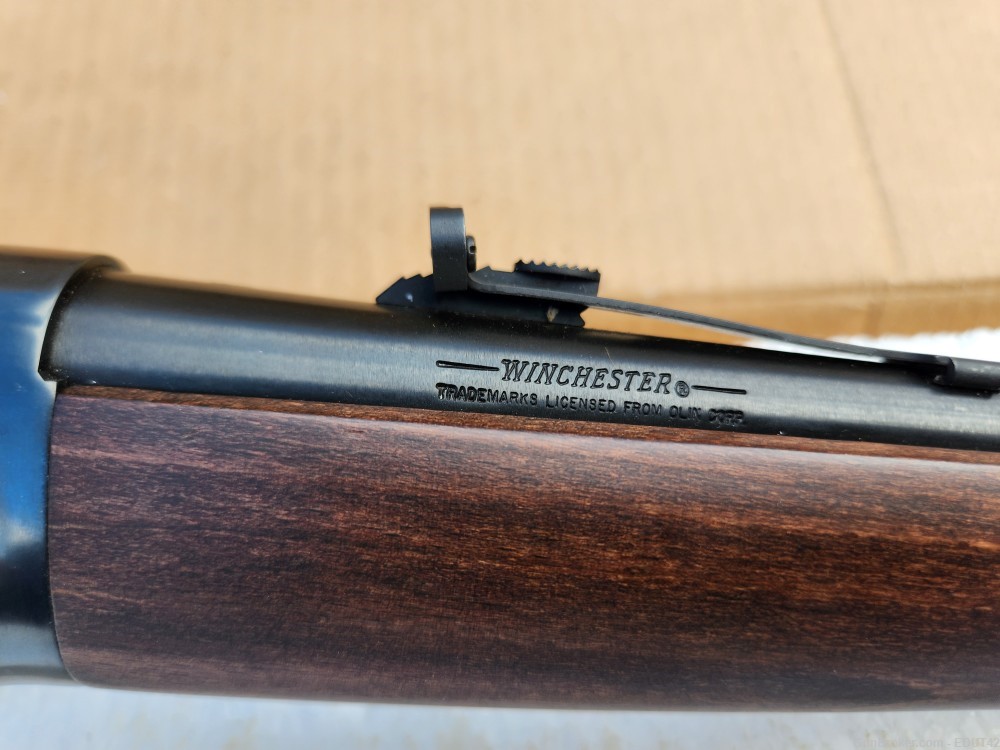 Unfired Winchester Model 94AE Ranger 30-30 Win Lever Action Carbine (1993)-img-6