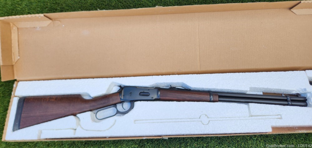 Unfired Winchester Model 94AE Ranger 30-30 Win Lever Action Carbine (1993)-img-26