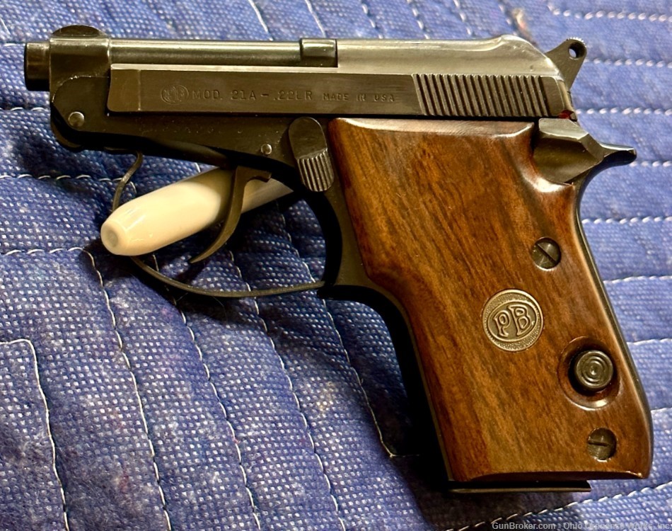Beretta Model 21A Pistol-img-1