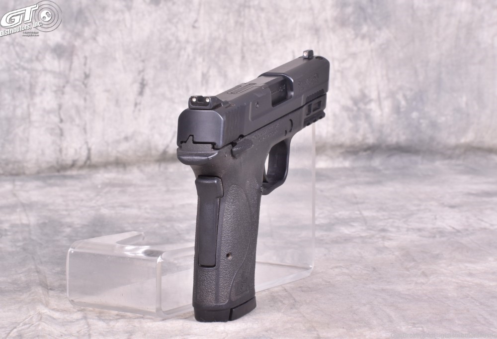 Smith & Wesson model M&P 9 Shield EZ M2.0 9MM-img-2