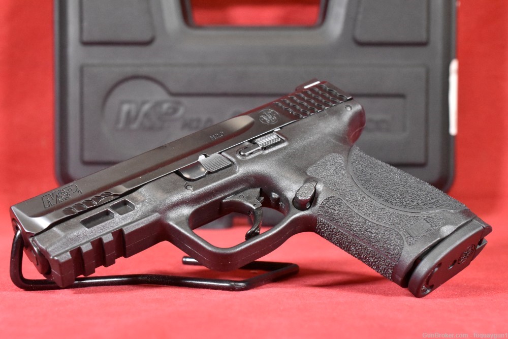 Smith & Wesson M&P9 M2.0 Compact 9mm 15+1-img-1