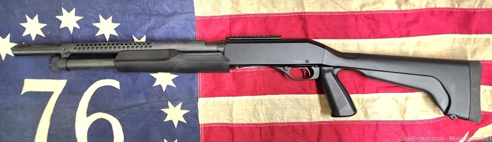 Stevens 320 security shotgun 12 gauge -img-0