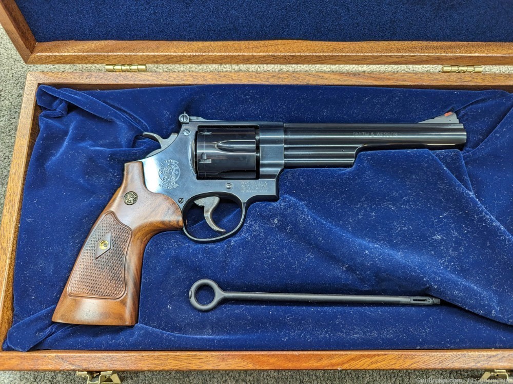 Smith & Wesson Model 29-10, 6.5-inch Barrel, Candidate for Smooth and Tune -img-0