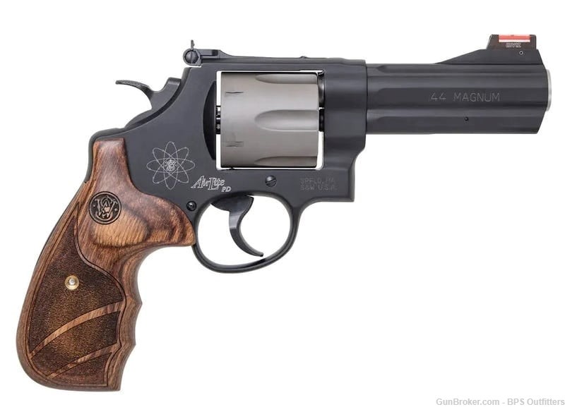 SMITH AND WESSON MODEL 329 .44 MAG - Factory New-img-0