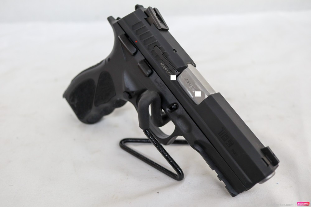 Taurus Model TH9 9mm 4.27” Full Size S.Auto Pistol – Black Polymer-img-4