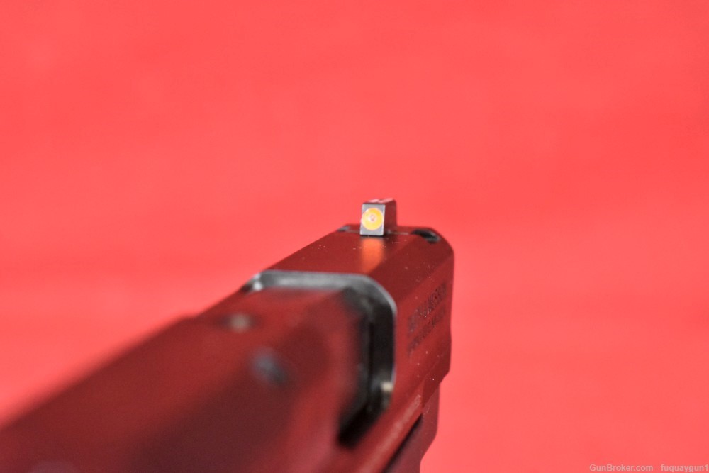 Smith & Wesson M&P9 Shield M2.0 9mm Thumb Safety Tritium-img-14