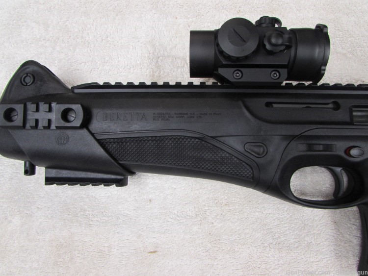 Beretta CX4 Storm 9mm in case with Optic,  Barrel Shroud and 4 30 rd mags-img-8
