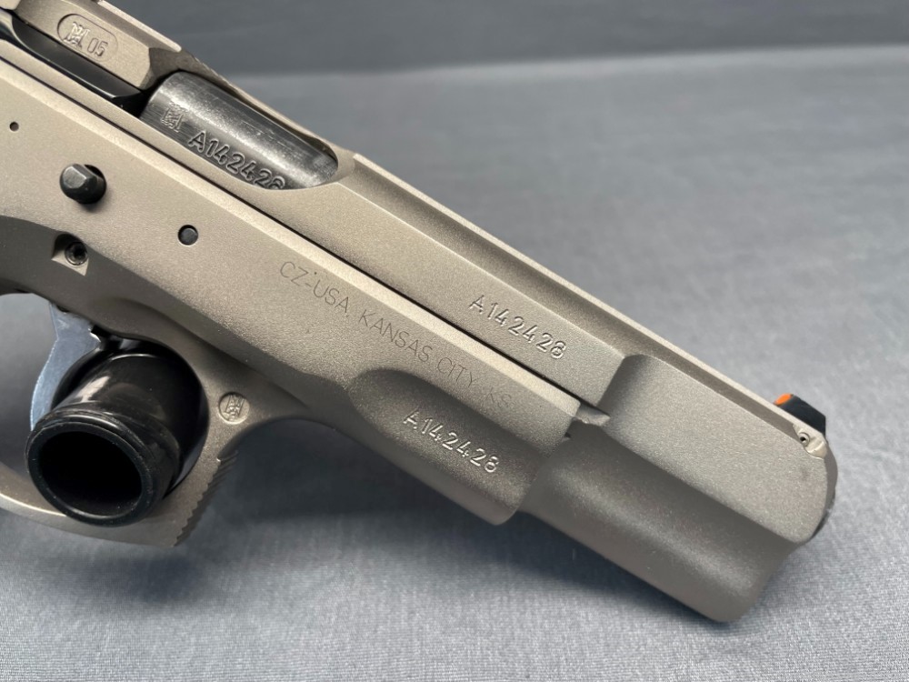 CZ-75B 9X19MM | 4.5" Barrel | Great Condition Stainless Finish!-img-3
