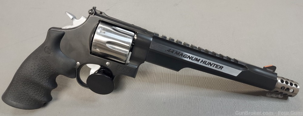 Smith & Wesson 639 Performance Center Hunter 44 Mag 7.5" Barrel w/ Red Dot-img-1