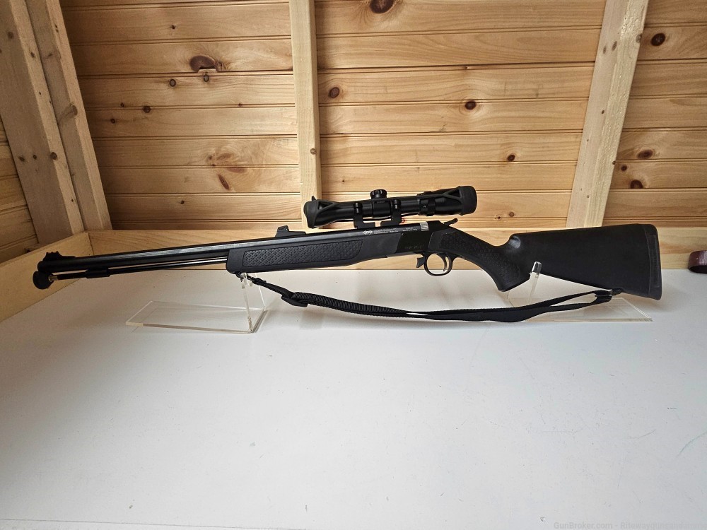 CVA Wolf .50 cal. muzzleloader w/ Bushnell Banner 1.5 - 4.5x and sling NICE-img-1