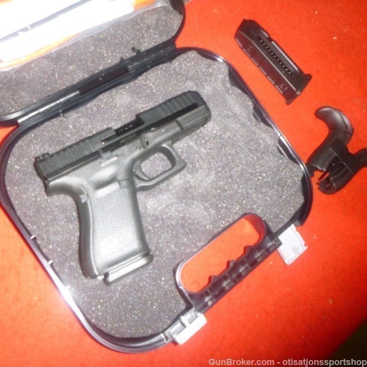 Glock 44 .22LR/4.02" 2 Mags (10+1)-img-0