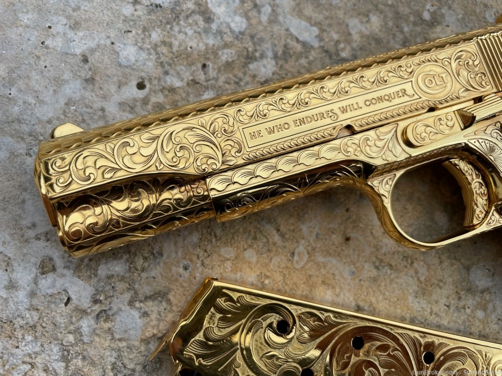 COLT 1911 ENGRAVED 45 ACP 24K GOLD 1of 10-img-6