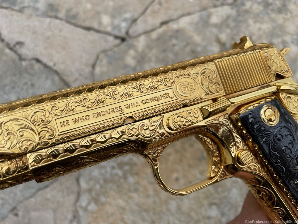 COLT 1911 ENGRAVED 45 ACP 24K GOLD 1of 10-img-31