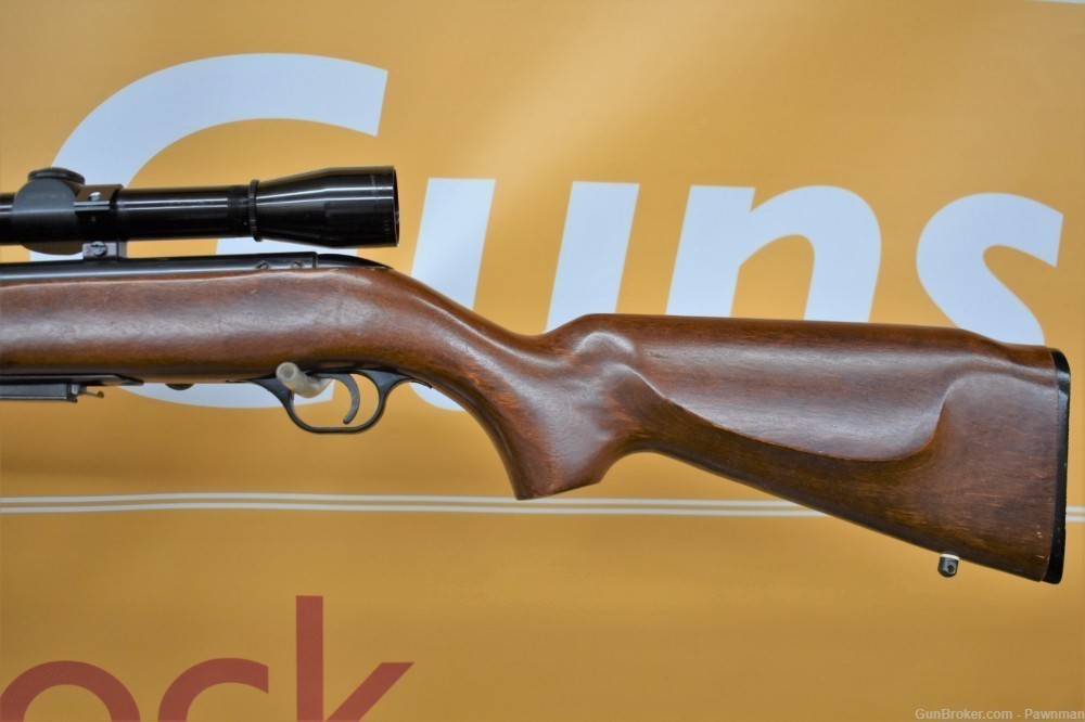 Mossberg Model 640T in 22 Mag made 1976 birch stock-img-5
