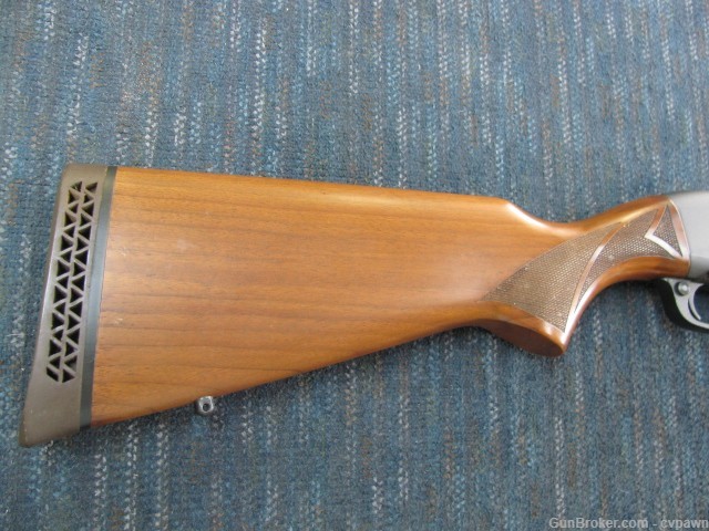 Remington SP10 Magnum 10Ga  30" BBL Walnut Wood Excellent Shape-img-1