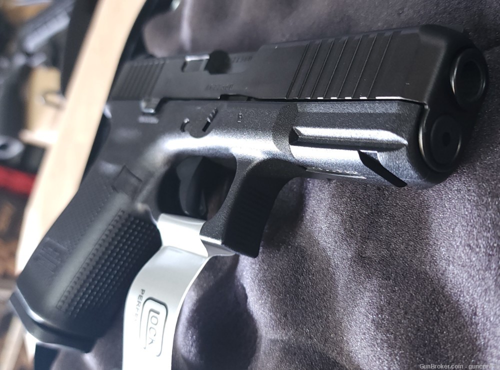 Glock 19M MOS Rebuilt G19M ATF DEA FBI 9mm UR195M5MOS Ameriglo RARE Layaway-img-6