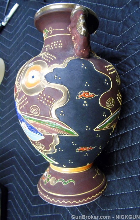 Antique Japanese Satsuma pottery/Vase early 20th Century.-img-10