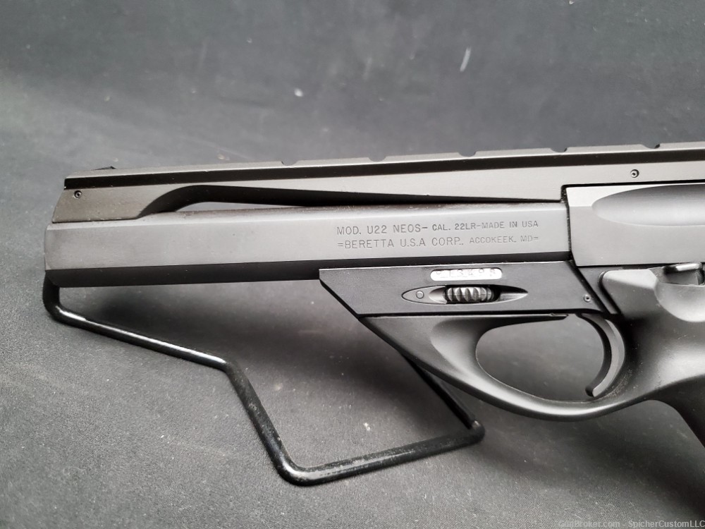 Beretta U22 NEOS .22LR Target Pistol with 2 Magazines, Case, Manual etc-img-8